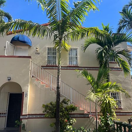Beds & Sheets Little Havana Miami Exterior photo