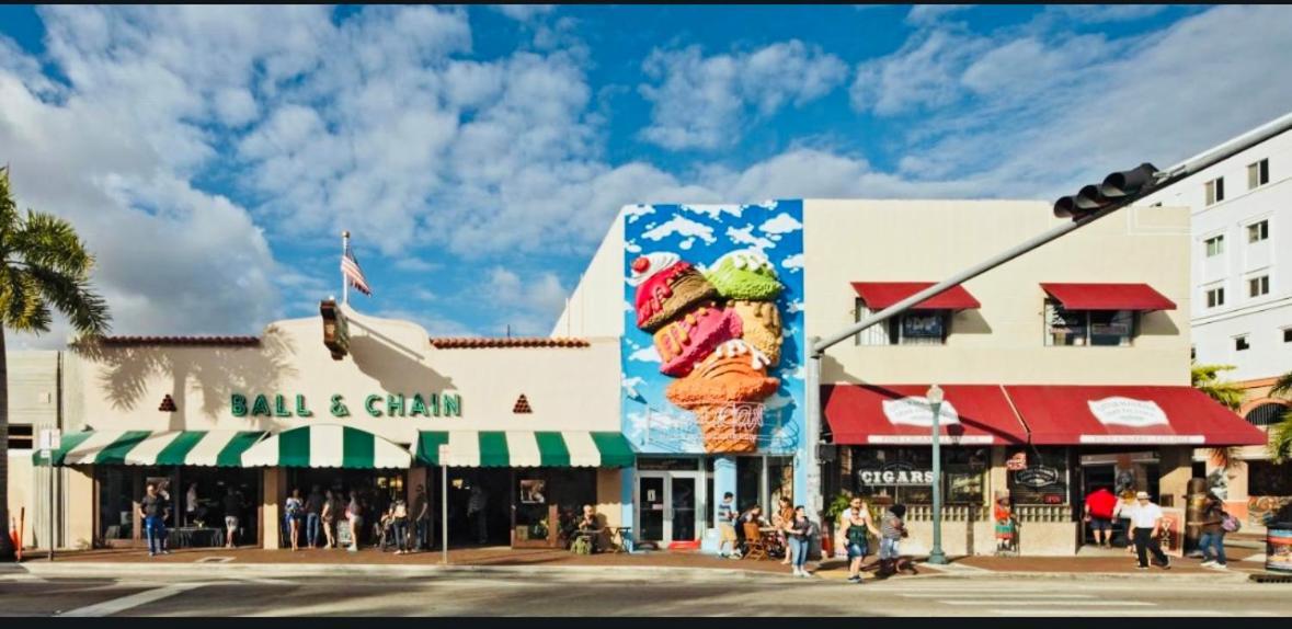 Beds & Sheets Little Havana Miami Exterior photo